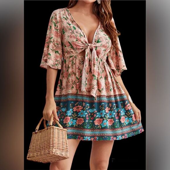 Botanic Print Cut-Out Dress – Sizes L & XL Available - Picture 1 of 6